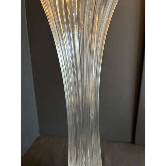 Beautiful Clear Antique 15 Inch Tall Swung Glass Vase Scalloped &Decorative Base - Picture 7 of 15